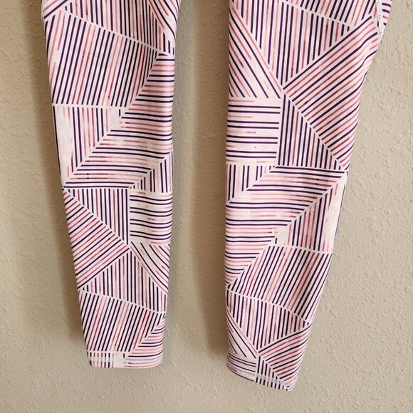 Calia By Carrie Underwood Striped Geometric Print Leggings Size Small - Picture 4 of 8